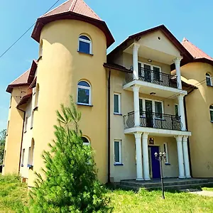 The Castle & - Free Parking - Self Check In (adults Only) Apartment Krakow